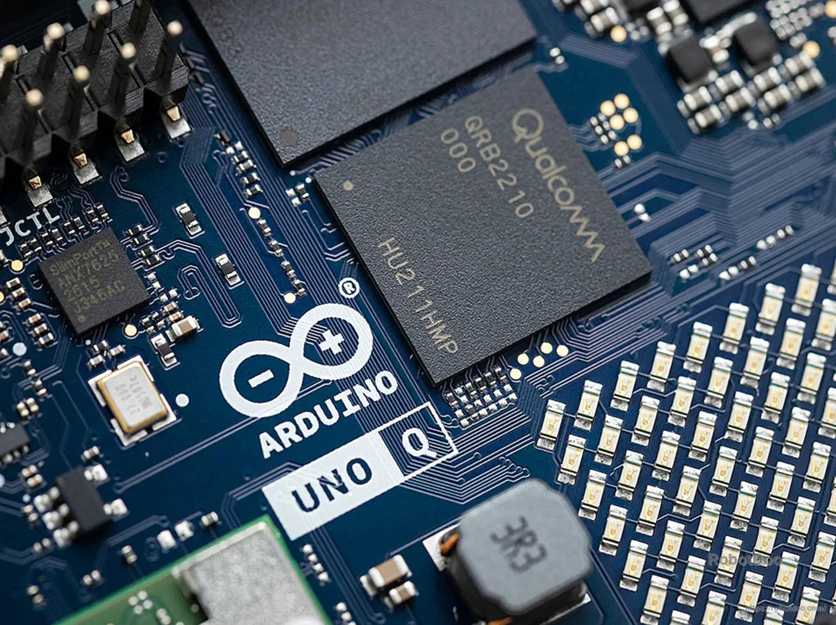 Close-up of Qualcomm Dragonwing QRB2210 chip on the Arduino UNO Q development board