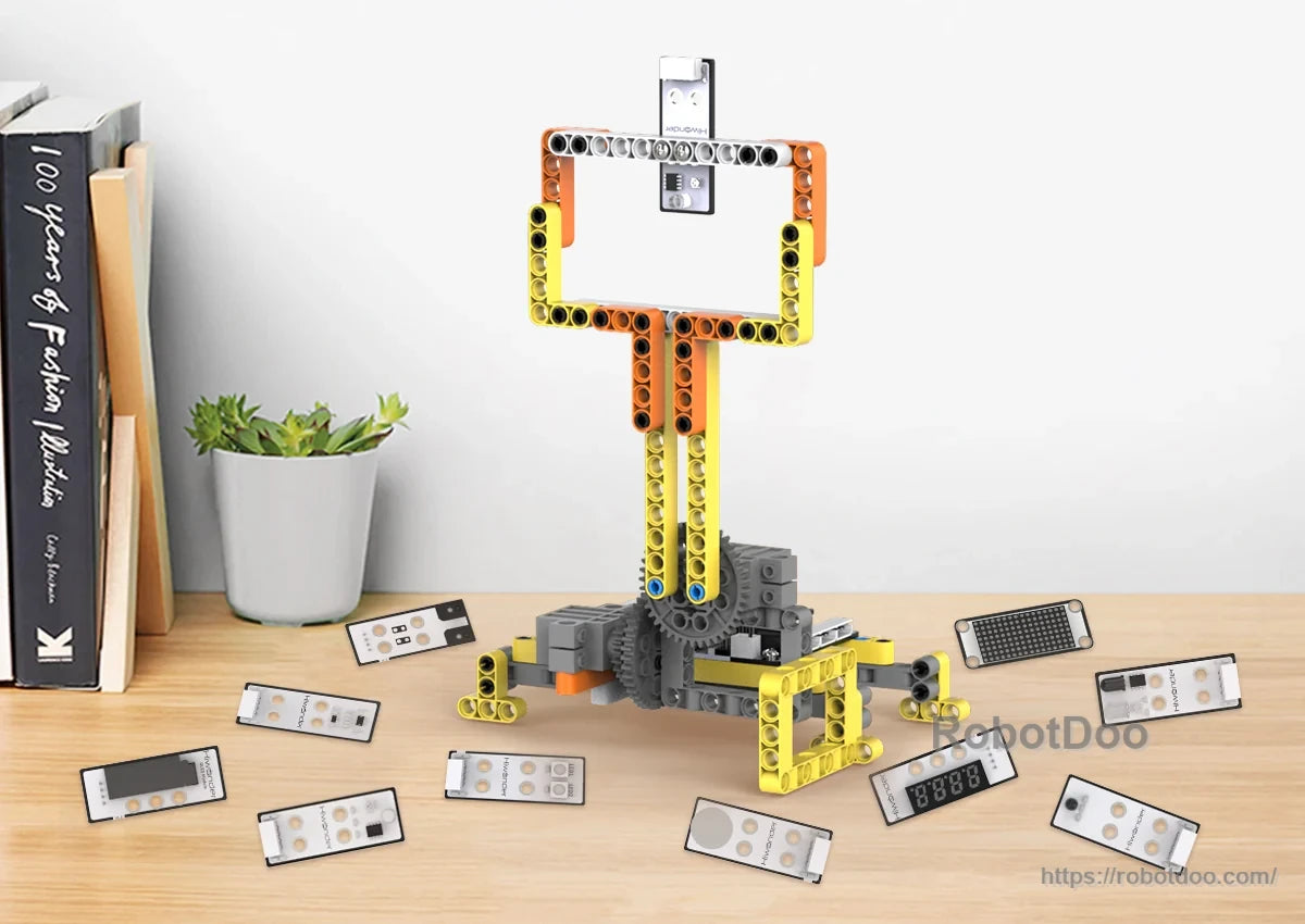 DaDa:bit micro:bit DIY building blocks kit assembled as a desktop robotic display with micro:bit controller