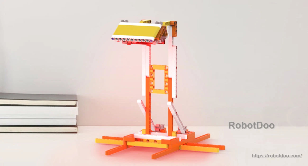 Block-built desk lamp model with a raised rectangular light head