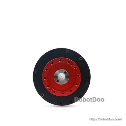 Output flange view with red circular faceplate, bolt pattern, and centered shaft opening