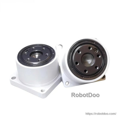 Two MINIF reducer units side by side, showing flange mount and faceplate comparison